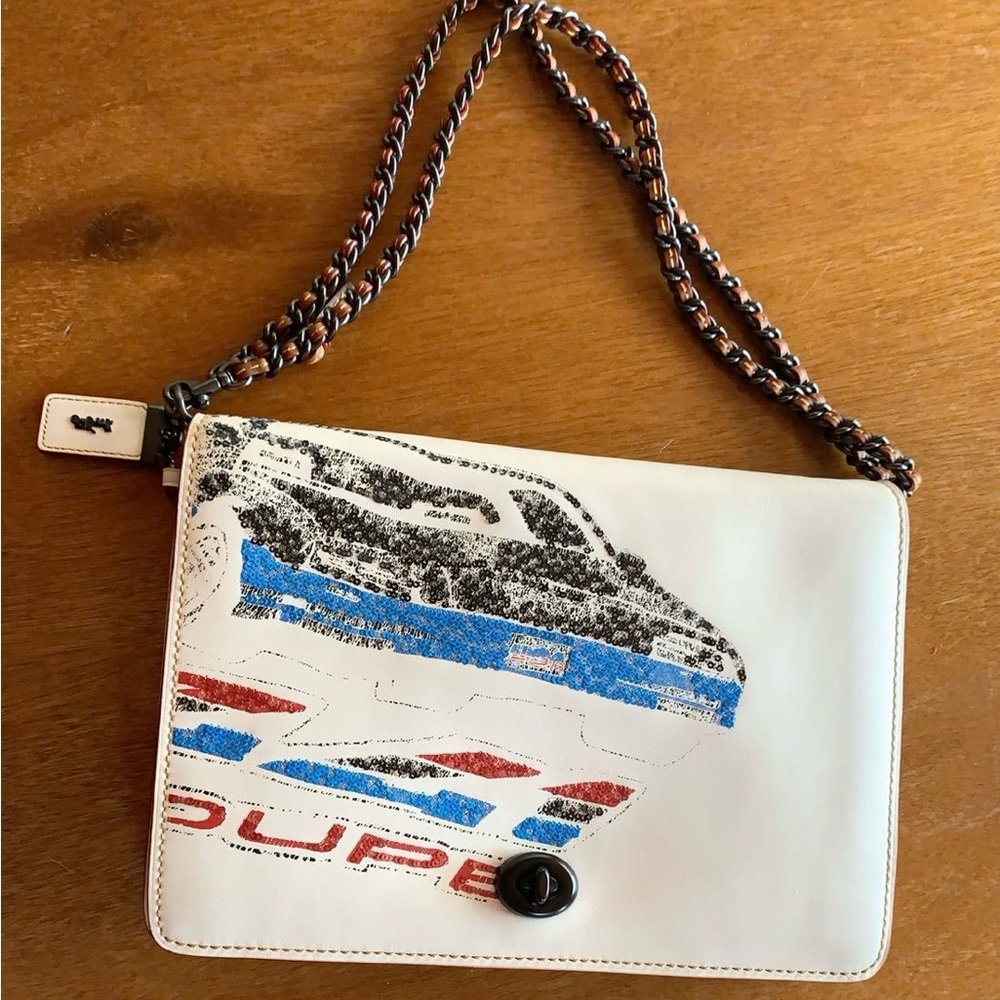 Coach 1941 Car print dinky